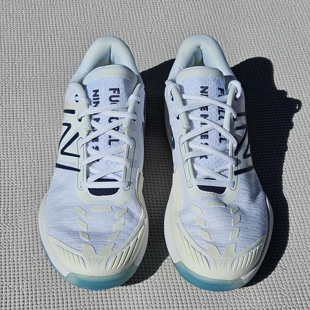New Balance FuelCell 996v5 Mens 9 Wide 2E Tennis Shoes White Navy MCH996N5